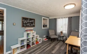 Beauty On Beverly ⭐ 3 Bed, 2.5 Bath, and BIG yard - Image 3