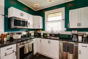 NEW - Hula House wAC- 3BR- Hilo Town - Image 5