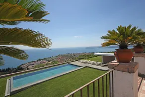Storica Luxury Mansion - Image 4