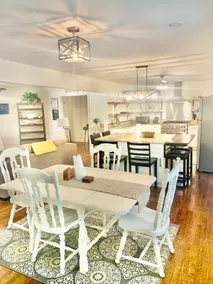Home on Broad - Image 4