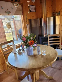 cozy cottege in the woods - Image 4