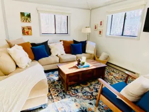 Cozy Cottage • Lake • Kayaking • Fishing - Image 3