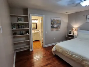 9. secluded 5 br at swan creek - Image 5
