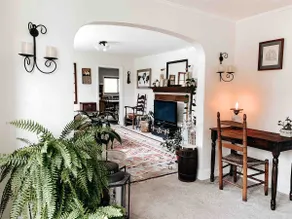 Cozy Hudson Valley Retreat | 1800s Farmhouse - Image 1