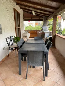 House minutes from the beaches - Image 4