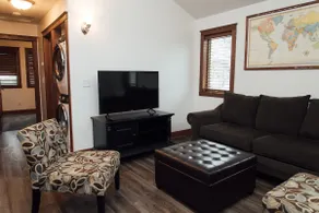 Kingfield, Minneapolis; Sleeps 6; New Construction, 3 Miles from Downtown - Image 2