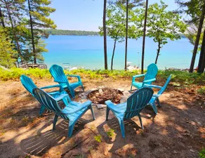 Game Room/Hot Tub/Pool Table/Lake Views! - Image 2