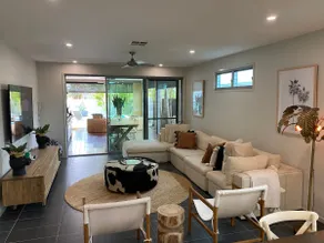 The Palm - Beachside Home with Heated Pool, Cinema & Games Room - Image 2