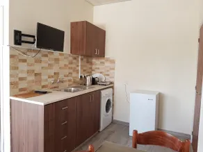 MaMi 's Larnaca Studio 1 - Image 2