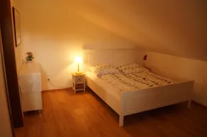 Beautiful three-room apartment with balcony and alpine view - Image 5