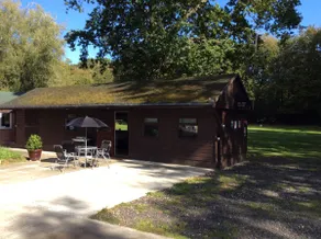 Private Lodge with Great Fishing - Image 2