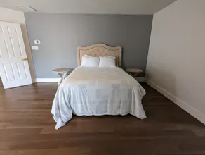 Spacious Extended Stay | Contractors Welcome - Image 2