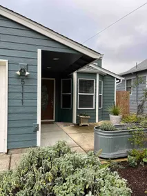 Cozy, walkable family friendly ranch - Image 2