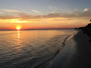Freshly Remodeled on St. Simons - Image 2