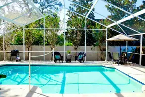 Tropical Getaway, Perfect Home & Great Location - Image 3