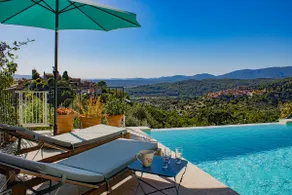 220sqm Villa | Pool, Panoramic View, 4 Bedrooms - Image 2
