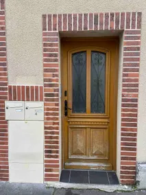 Cozy apartment facing the Basilica of Saint Remi - Image 4