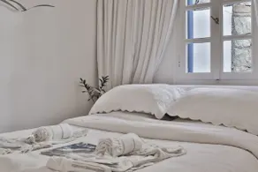Nassim's Personalised White House - Image 3