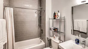 Gorgeous Downtown Condominium - Image 3