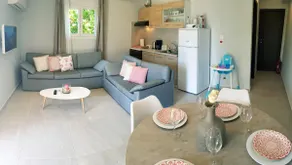 SteMa Seaside Apartments - Image 4