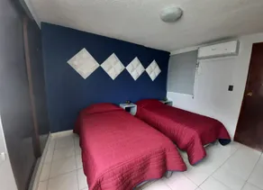 100% air-conditioned apartment. Beach 200 meters away. - Image 4