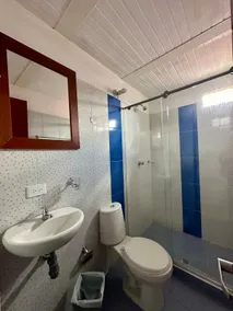 Private rooms in downtown area in Buga Valley - Image 5