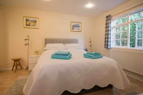 Oxfordshire Country Cottage - Image 3