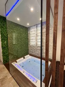 Hanaa House, Sauna & Spa Stade de France St Denis - Image 2