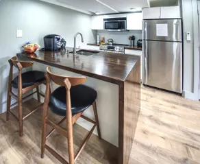 Modern Retreat for Non-Smokers. EV charger - Image 4