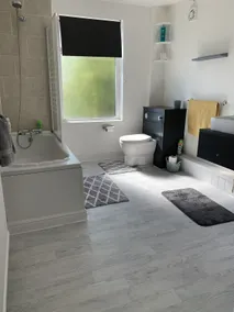 Bentley House - Image 3