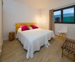 Nice, centrally located apartment near the beach - Image 4