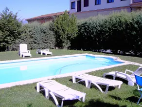 Among vineyards with a pool in a Rioja winery - Image 2