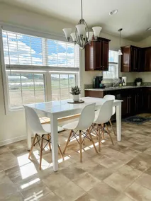 Bright & Cozy Family-Friendly Home 15 min to VT/RU - Image 2