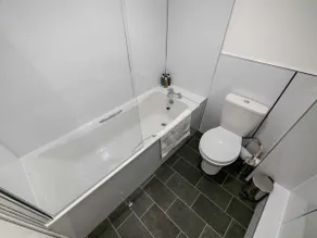 ☆Bright Apartment, Near University + City Centre☆ - Image 5