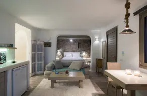 seaview suite/private pool/Mykonos/amallinisuites - Image 4