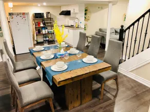 Spacious 2BD 3-6 ppl homestyle BSMT mansion with window basement 130sqm - Image 4