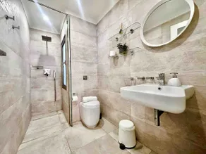 Lovely, Modern Apt next toThe Sea Front - Image 5