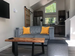 Hood Canal Hideaway - Image 3