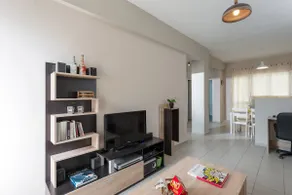 Central Luxury Apartment - Image 5