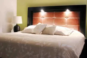 Beautiful & Spacious Private Suite - Image 2