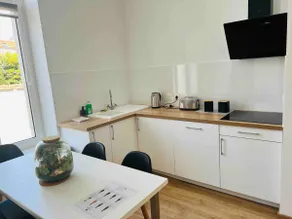 COSY – 2 Bedrooms / 2BR • Reims Center + Parking - Image 2