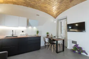 Testaccio historic house - Image 3