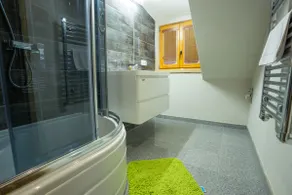 Privat Kamzik Log Cabin - Image 5