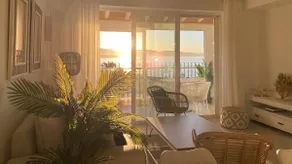 Puerto Banus Frontline Apartment with Amazing Sea Views - Image 5