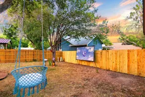 Outdoor movie Sea World Lackland AFB Family House - Image 4