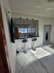 Beautiful and Comfortable Apartment a Few Steps from the Beach - Image 5
