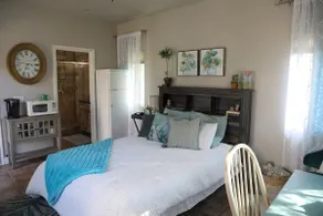 Peaceful Poway casita - One bed. Full bath. Patio - Image 3