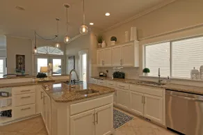 Endless Views @ This Elegant 5* Lake Stevens Home - Image 5