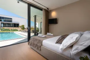 Luxury Villa Aruna - Image 4
