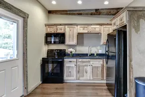 Waynesville, NC Apartment ~ Rolling Stone - Image 5